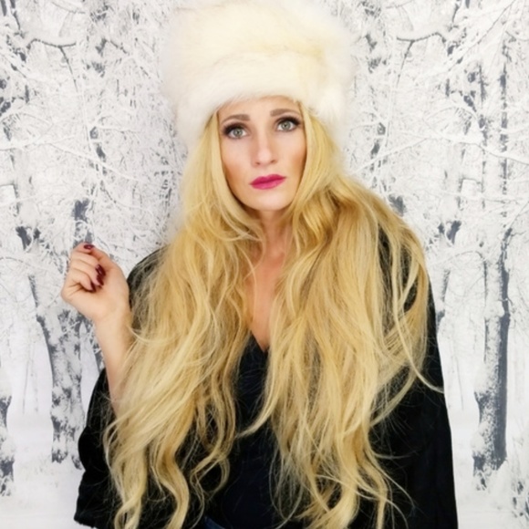 WINTER DOLLZ Russian Faux Fur Hat - Cream - Picture 2 of 4